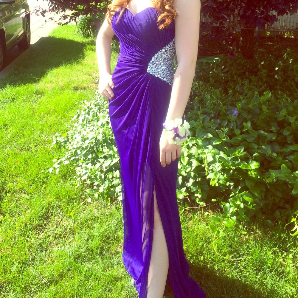 Strapless Purple Sequins Prom Dress